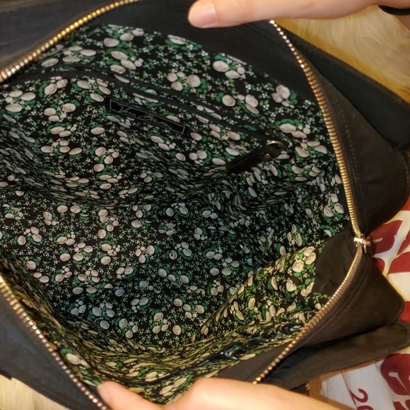 Vera Bradley Black - Picture 5 of 8